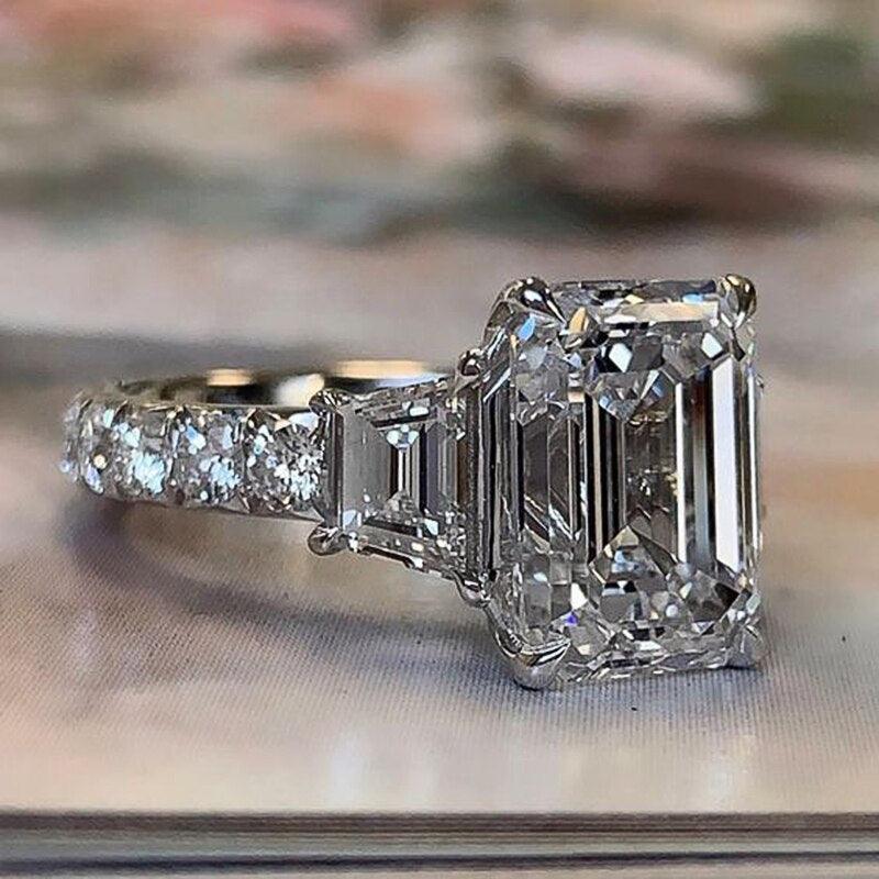 Marvelous Modern Style Trendy Brilliant AAA CZ Diamonds Luxury