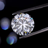 Classy 2 Carat Round Cut Luxury Lab Diamond Wedding Ring - Rings Universe