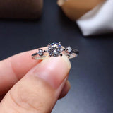 Lovely Moissanite Color D VVS1 Ring for Wedding or Engagement - Rings Universe