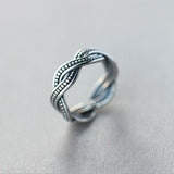 Retro Exquisite Twist Thai Silver Ring - Rings Universe
