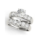 Luxury Jewelry 2pcs Round Sona Diamond Rings Set - Rings Universe