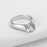 Fascinating 2 ct Round Cut Simulated Diamond Wedding Ring - ringsuniverse
