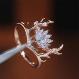 Newly-designed Rose Gold Elk Shape Ring - Rings Universe