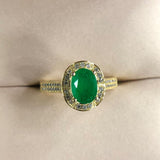 Superb Oval Lab Created Emerald Gemstone Luxury Ring - ringsuniverse