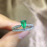 Luxury Tear Shaped Emerald Fashion Silver Ring - ringsuniverse