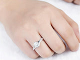 Luxury Round Lab Diamond Wedding Engagement Ring - Rings Universe